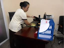 Dịch vụ vệ sinh văn phòng